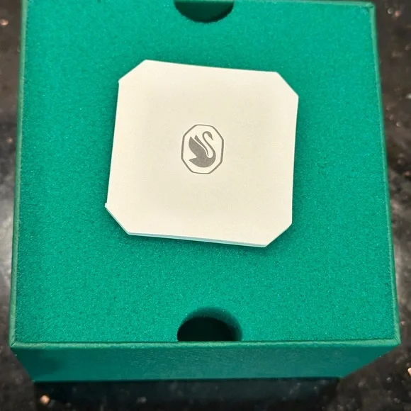 Swarovski Crystal Ornament with Silver Accents - Picture 7 of 7